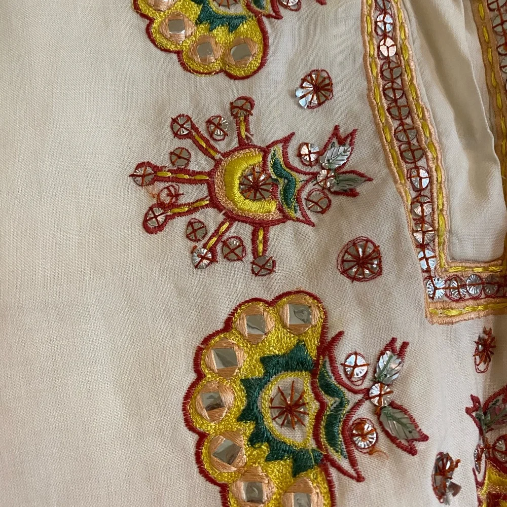 brand Indian off white embroidery Sparkle linen Tunic Top Kurta. M-36 - size 4/6 - Picture 2 of 16